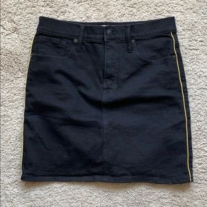 Black denim madewell skirt
